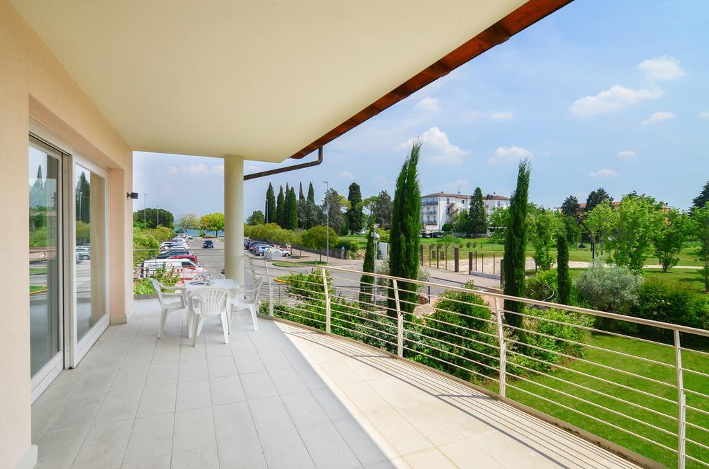 Sirmione Halldis Apartments Quarto foto