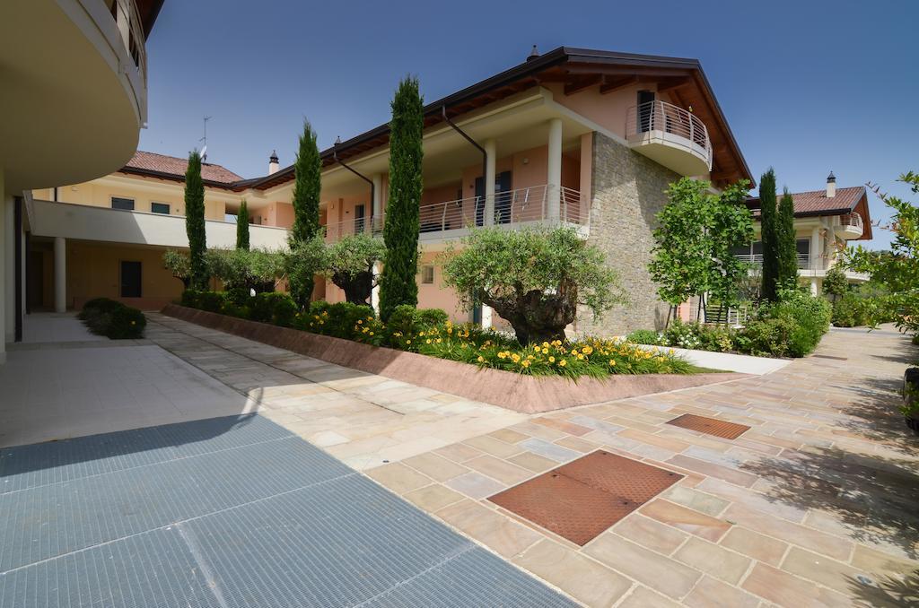 Sirmione Halldis Apartments Exterior foto